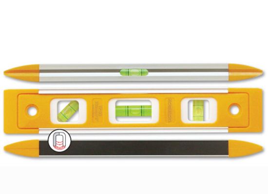 Afbeeldingen van KOMELON Waterpas Torpedo 23CM geel gecoat aluminium magnetisch