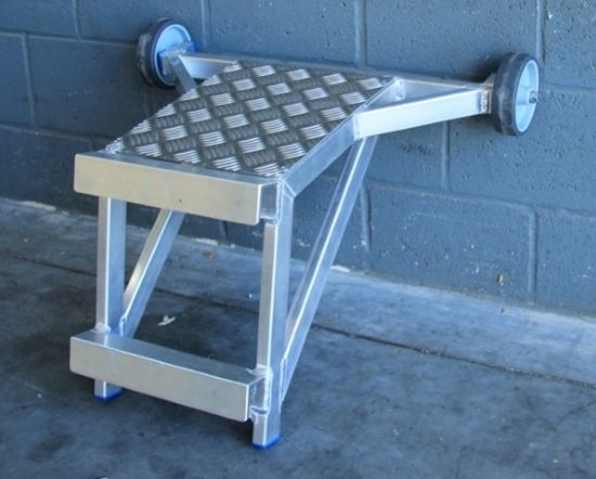 Afbeeldingen van ASC Ladderafhouder aluminium met schuine hoek & traanplaat