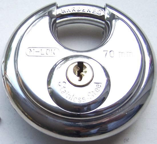 Afbeeldingen van M-LOK Discushangslot RVS gelijksluitend